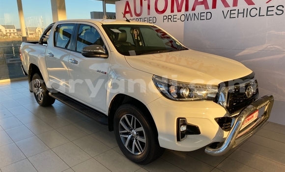 Tenga Tsaru Toyota Hilux Sirivha Mota in Lusaka in Zambia