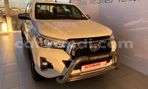 Buy Used Toyota Hilux Silver Car in Lusaka in Zambia Buy Used Toyota Hilux Silver Car in Lusaka in Zambia