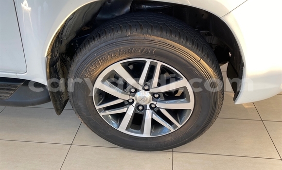 Buy Used Toyota Hilux Silver Car in Lusaka in Zambia Buy Used Toyota Hilux Silver Car in Lusaka in Zambia