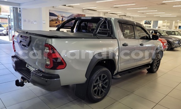 Acheter Occasion Voiture Toyota Hilux Gris à Lusaka, Zambie Acheter Occasion Voiture Toyota Hilux Gris à Lusaka, Zambie