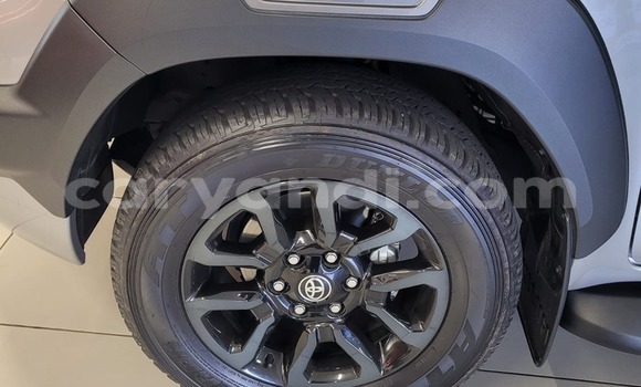 Acheter Occasion Voiture Toyota Hilux Gris à Lusaka, Zambie Acheter Occasion Voiture Toyota Hilux Gris à Lusaka, Zambie