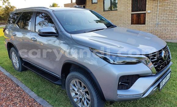 Tenga Tsaru Toyota Fortuner Sirivha Mota in Chilanga in Lusaka Tenga Tsaru Toyota Fortuner Sirivha Mota in Chilanga in Lusaka