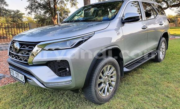 Tenga Tsaru Toyota Fortuner Sirivha Mota in Chilanga in Lusaka Tenga Tsaru Toyota Fortuner Sirivha Mota in Chilanga in Lusaka