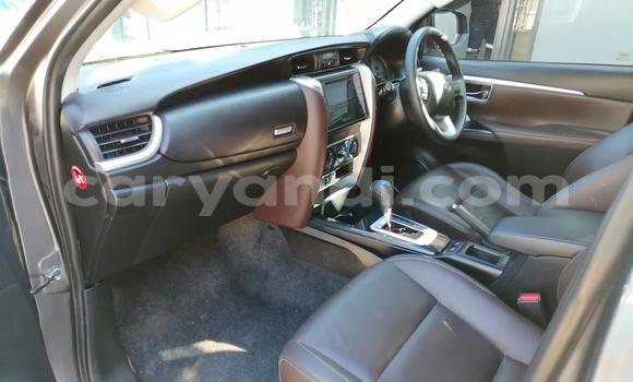 Tenga Tsaru Toyota Fortuner Sirivha Mota in Chilanga in Lusaka Tenga Tsaru Toyota Fortuner Sirivha Mota in Chilanga in Lusaka