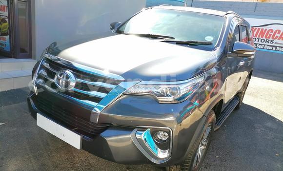 Tenga Tsaru Toyota Fortuner Sirivha Mota in Chilanga in Lusaka Tenga Tsaru Toyota Fortuner Sirivha Mota in Chilanga in Lusaka