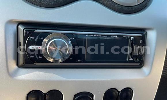 Nunua Ilio tumika Nissan NP 300 Nyeupe Gari ndani ya Itezhi–Tezhi nchini Kusini Nunua Ilio tumika Nissan NP 300 Nyeupe Gari ndani ya Itezhi–Tezhi nchini Kusini