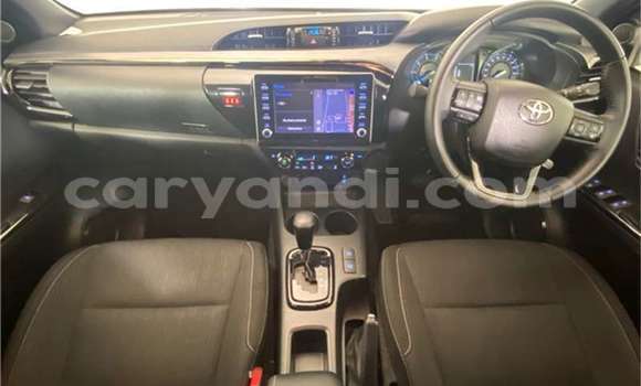 Tenga Tsaru Toyota Hilux Chena Mota in Chilanga in Lusaka Tenga Tsaru Toyota Hilux Chena Mota in Chilanga in Lusaka