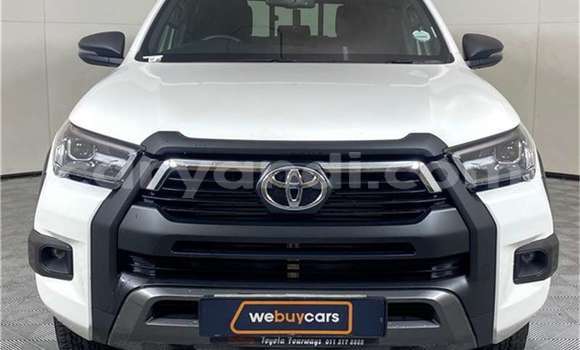 Tenga Tsaru Toyota Hilux Chena Mota in Chilanga in Lusaka Tenga Tsaru Toyota Hilux Chena Mota in Chilanga in Lusaka