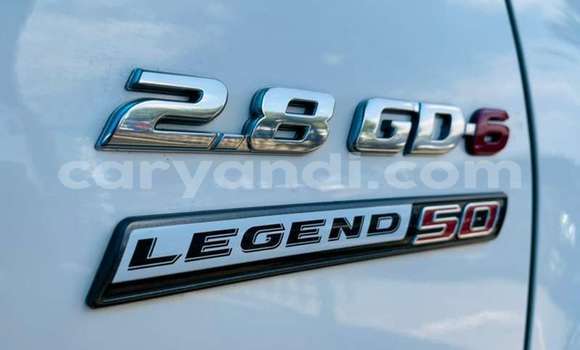 Nunua Ilio tumika Toyota Hilux Nyeupe Gari ndani ya Chilanga nchini Lusaka Nunua Ilio tumika Toyota Hilux Nyeupe Gari ndani ya Chilanga nchini Lusaka