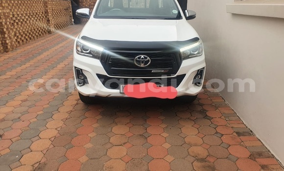 Tenga Tsaru Toyota Hilux Chena Mota in Chilanga in Lusaka Tenga Tsaru Toyota Hilux Chena Mota in Chilanga in Lusaka