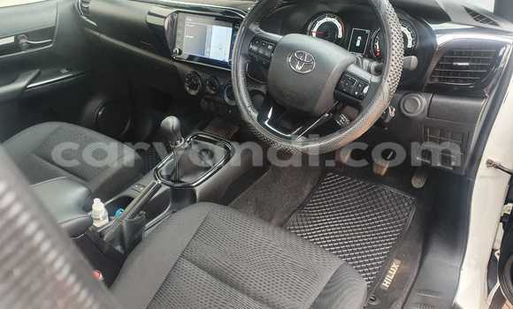 Tenga Tsaru Toyota Hilux Chena Mota in Chilanga in Lusaka Tenga Tsaru Toyota Hilux Chena Mota in Chilanga in Lusaka