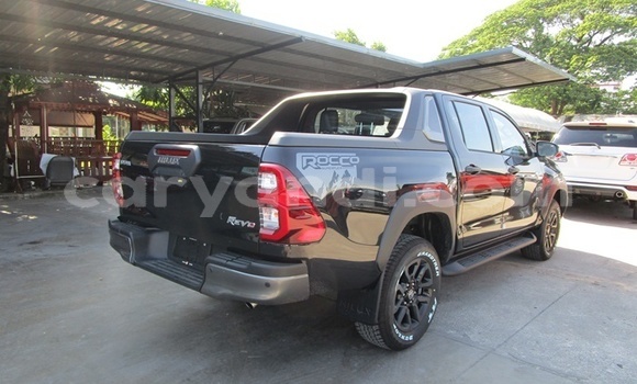 Nunua Mpya Toyota Hilux Nyeusi Gari ndani ya Chilanga nchini Lusaka Nunua Mpya Toyota Hilux Nyeusi Gari ndani ya Chilanga nchini Lusaka