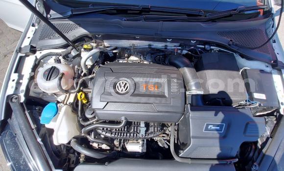 Buy Used Volkswagen Golf R White Car in Chilanga in Lusaka Buy Used Volkswagen Golf R White Car in Chilanga in Lusaka