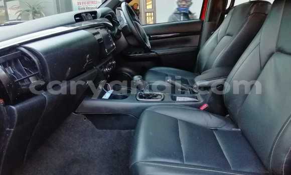 Tenga Tsaru Toyota Hilux Tsvuku Mota in Chilanga in Lusaka Tenga Tsaru Toyota Hilux Tsvuku Mota in Chilanga in Lusaka