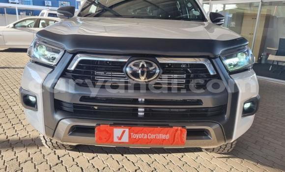 Nunua Ilio tumika Toyota Hilux Nyeupe Gari ndani ya Livingstone nchini Zambia Nunua Ilio tumika Toyota Hilux Nyeupe Gari ndani ya Livingstone nchini Zambia