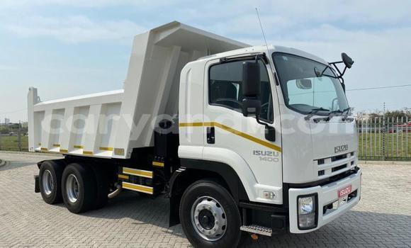 Buy Used DAF CF White Truck in Chilanga in Lusaka Buy Used DAF CF White Truck in Chilanga in Lusaka