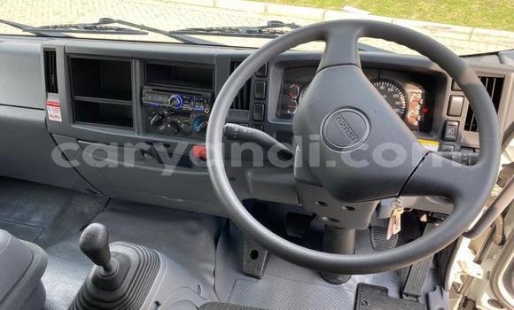 Buy Used DAF CF White Truck in Chilanga in Lusaka Buy Used DAF CF White Truck in Chilanga in Lusaka