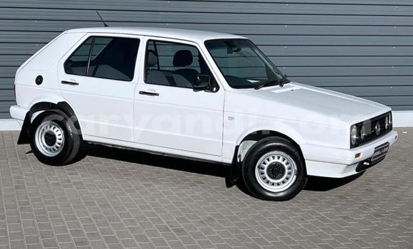 Nunua Ilio tumika Volkswagen Golf Nyeupe Gari ndani ya Livingstone nchini Zambia Nunua Ilio tumika Volkswagen Golf Nyeupe Gari ndani ya Livingstone nchini Zambia