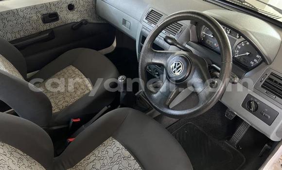 Nunua Ilio tumika Volkswagen Golf Nyeupe Gari ndani ya Livingstone nchini Zambia Nunua Ilio tumika Volkswagen Golf Nyeupe Gari ndani ya Livingstone nchini Zambia