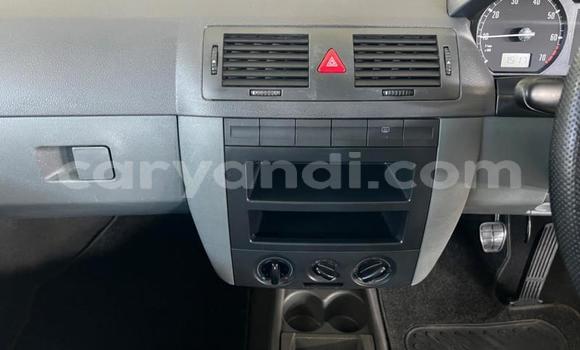 Nunua Ilio tumika Volkswagen Golf Nyeupe Gari ndani ya Livingstone nchini Zambia Nunua Ilio tumika Volkswagen Golf Nyeupe Gari ndani ya Livingstone nchini Zambia