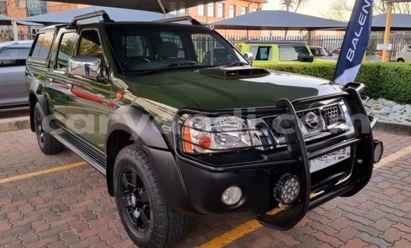 Buy Used Nissan NP 300 Green Car in Livingstone in Zambia