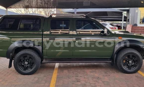 Nunua Ilio tumika Nissan NP 300 Kijani Gari ndani ya Livingstone nchini Zambia Nunua Ilio tumika Nissan NP 300 Kijani Gari ndani ya Livingstone nchini Zambia