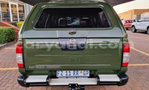 Nunua Ilio tumika Nissan NP 300 Kijani Gari ndani ya Livingstone nchini Zambia Nunua Ilio tumika Nissan NP 300 Kijani Gari ndani ya Livingstone nchini Zambia