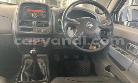 Acheter Occasion Voiture Nissan Hardbody Blanc à Livingstone, Zambie Acheter Occasion Voiture Nissan Hardbody Blanc à Livingstone, Zambie