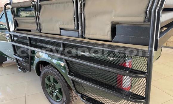 Tenga Tsaru Nissan NP 300 Girinhi Mota in Livingstone in Zambia Tenga Tsaru Nissan NP 300 Girinhi Mota in Livingstone in Zambia