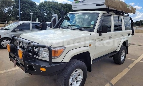 Buy Used Toyota Land Cruiser White Car in Lusaka in Zambia Buy Used Toyota Land Cruiser White Car in Lusaka in Zambia