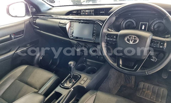 Buy Used Toyota Hilux White Car in Chilanga in Lusaka Buy Used Toyota Hilux White Car in Chilanga in Lusaka