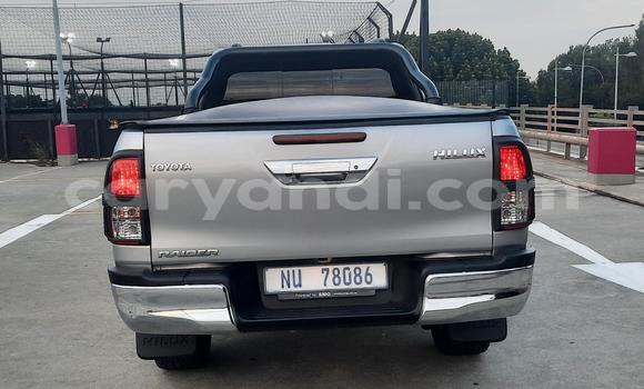 Buy Used Toyota Hilux Silver Car in Chilanga in Lusaka Buy Used Toyota Hilux Silver Car in Chilanga in Lusaka