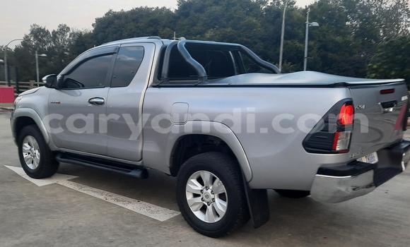Buy Used Toyota Hilux Silver Car in Chilanga in Lusaka Buy Used Toyota Hilux Silver Car in Chilanga in Lusaka