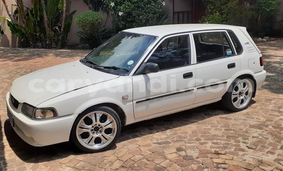 Acheter Occasion Voiture Toyota Tacoma Blanc à Livingstone, Zambie Acheter Occasion Voiture Toyota Tacoma Blanc à Livingstone, Zambie