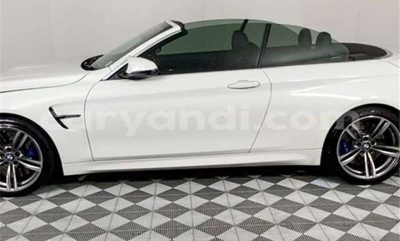 Tenga Tsaru Mercedes-Benz GLC 250D Chena Mota in Chilanga in Lusaka Tenga Tsaru Mercedes-Benz GLC 250D Chena Mota in Chilanga in Lusaka