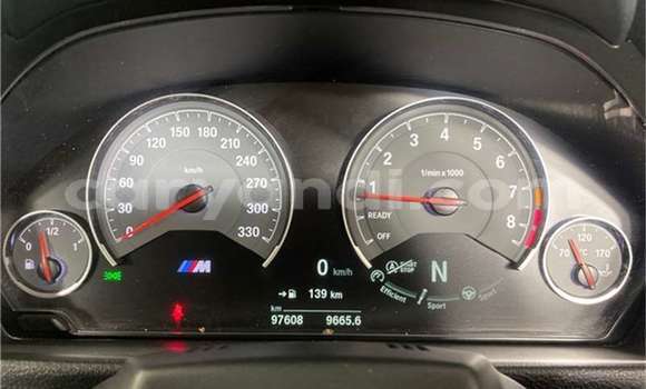 Nunua Ilio tumika BMW 3–Series Nyeupe Gari ndani ya Chilanga nchini Lusaka Nunua Ilio tumika BMW 3–Series Nyeupe Gari ndani ya Chilanga nchini Lusaka