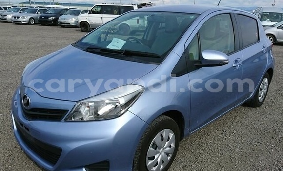 Buy Used Toyota Vitz Blue Car in Livingstone in Zambia Buy Used Toyota Vitz Blue Car in Livingstone in Zambia