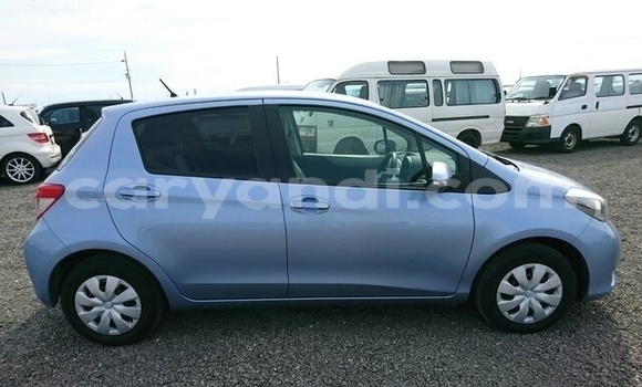 Tenga Tsaru Toyota Vitz Bhuruu Mota in Livingstone in Zambia Tenga Tsaru Toyota Vitz Bhuruu Mota in Livingstone in Zambia