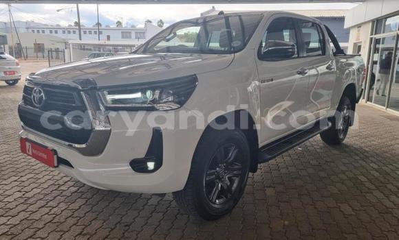 Buy Used Toyota Hilux White Car in Lusaka in Zambia Buy Used Toyota Hilux White Car in Lusaka in Zambia