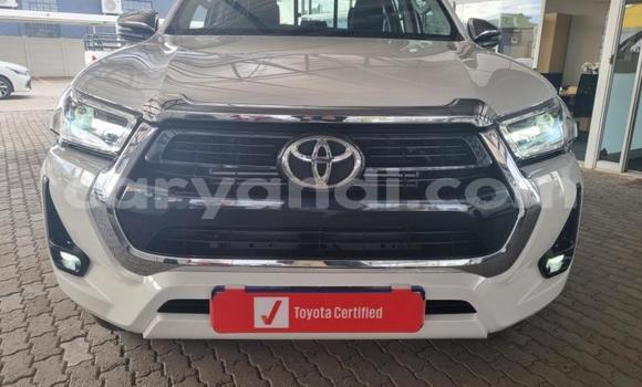 Buy Used Toyota Hilux White Car in Lusaka in Zambia Buy Used Toyota Hilux White Car in Lusaka in Zambia
