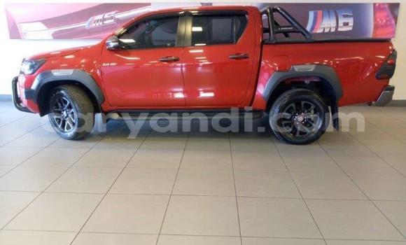 Acheter Occasion Voiture Toyota Hilux Rouge à Lusaka, Zambie Acheter Occasion Voiture Toyota Hilux Rouge à Lusaka, Zambie