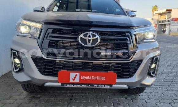 Tenga Tsaru Toyota Hilux Zvimwe Mota in Lusaka in Zambia Tenga Tsaru Toyota Hilux Zvimwe Mota in Lusaka in Zambia