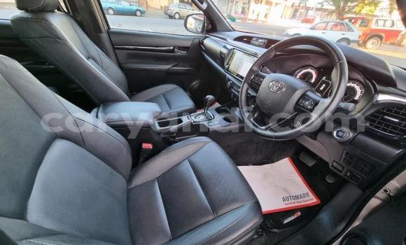 Tenga Tsaru Toyota Hilux Zvimwe Mota in Lusaka in Zambia Tenga Tsaru Toyota Hilux Zvimwe Mota in Lusaka in Zambia