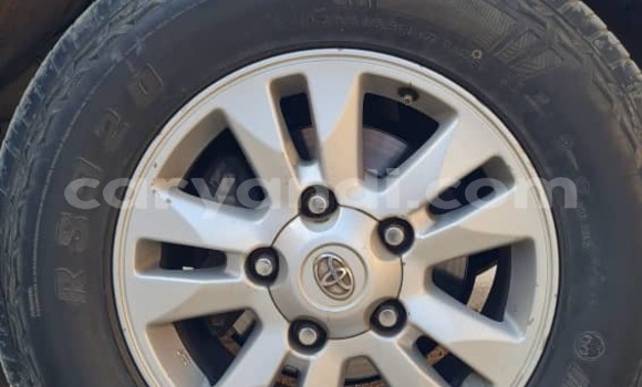 Buy Used Toyota Land Cruiser Silver Car in Lusaka in Zambia Buy Used Toyota Land Cruiser Silver Car in Lusaka in Zambia