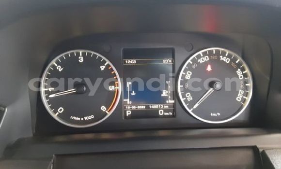 Tenga Tsaru Land Rover Discovery Chena Mota in Livingstone in Zambia Tenga Tsaru Land Rover Discovery Chena Mota in Livingstone in Zambia