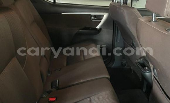 Buy Used Toyota Fortuner White Car in Livingstone in Zambia Buy Used Toyota Fortuner White Car in Livingstone in Zambia