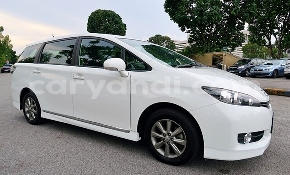 Buy Used Toyota Wish White Car in Livingstone in Zambia Buy Used Toyota Wish White Car in Livingstone in Zambia