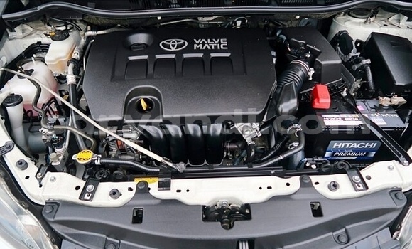 Acheter Occasion Voiture Toyota Wish Blanc à Livingstone, Zambie Acheter Occasion Voiture Toyota Wish Blanc à Livingstone, Zambie