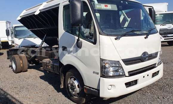 Buy Used Hino Ranger White Truck in Chilanga in Lusaka Buy Used Hino Ranger White Truck in Chilanga in Lusaka
