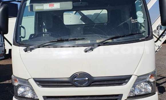 Buy Used Hino Ranger White Truck in Chilanga in Lusaka Buy Used Hino Ranger White Truck in Chilanga in Lusaka